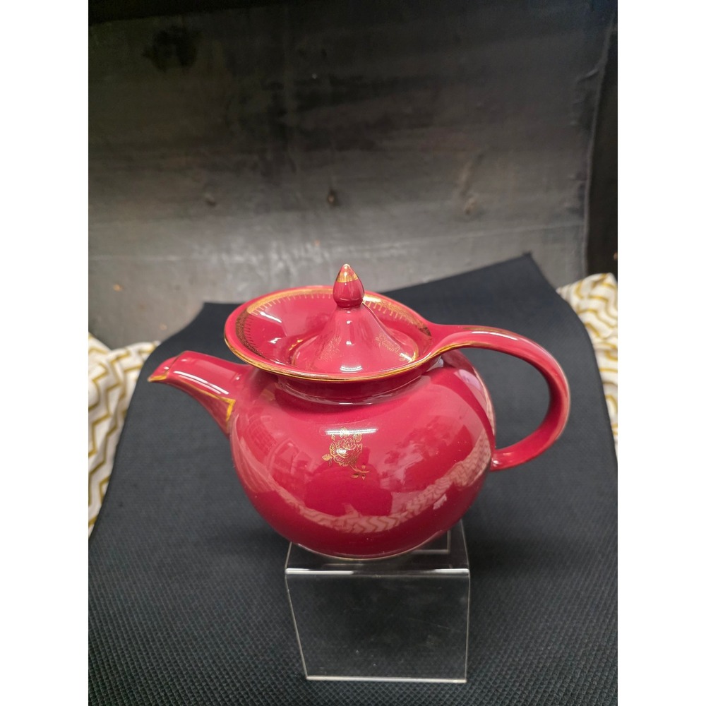 Vintage Hall China 0693 Burgundy Maroon 6 Cup Teapot with 22k Gold Trim USA